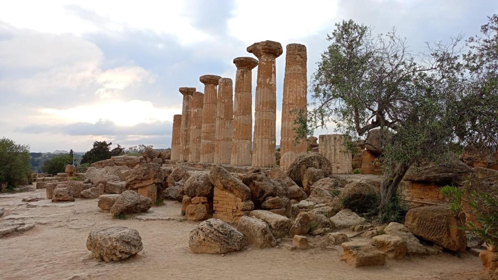 Capinera Agrigento Exterior foto