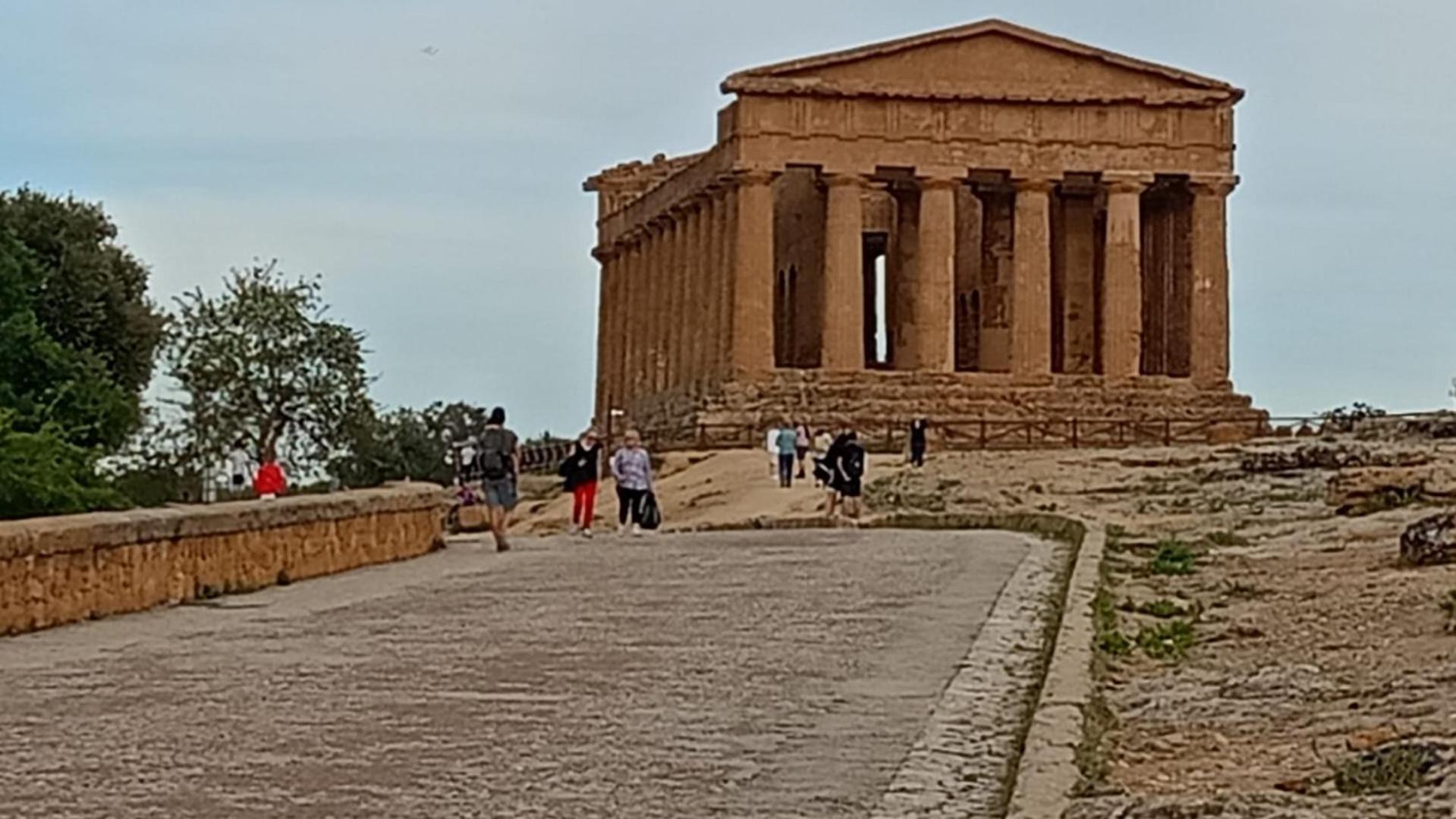 Capinera Agrigento Exterior foto